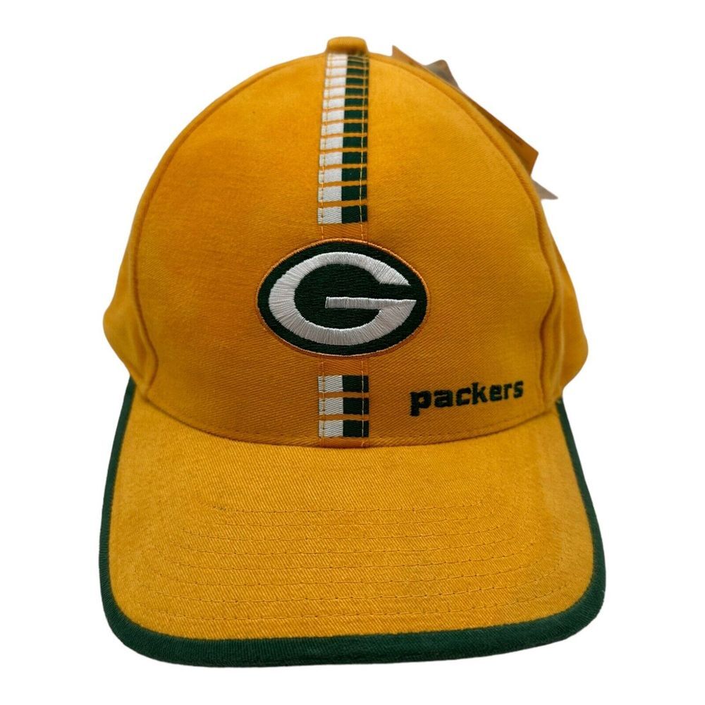 NWT Vintage 00s Logo Athletic Green Bay Packers NFL Strapback Dad Hat Cap Yellow